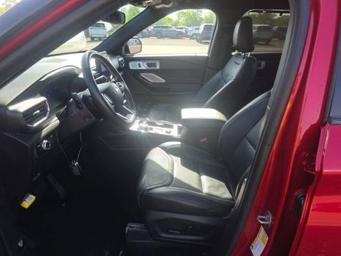 Used 2023 Ford Explorer ST w/ Equipment Group 401A AWD/4WD image 9