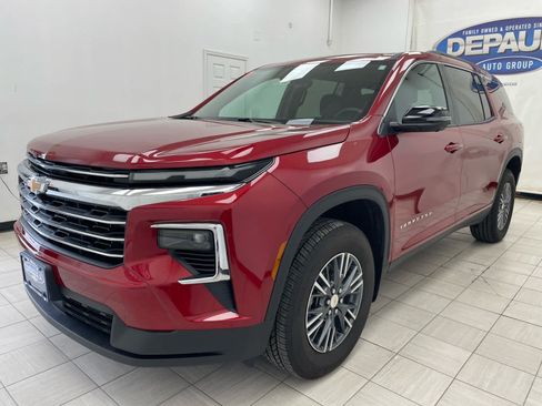 New 2026 Chevrolet Traverse LT w/ Driver Confidence Package AWD/4WD image 18