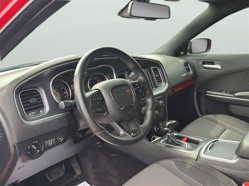 Used 2018 Dodge Charger GT AWD/4WD image 10