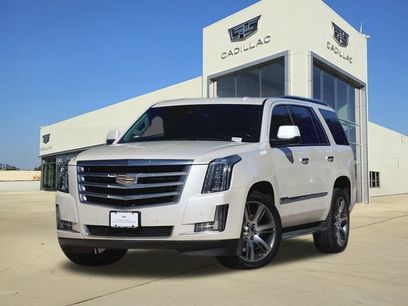 Used 2015 Cadillac Escalade Luxury