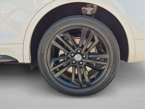 Used 2018 Audi Q5 2.0T Premium Plus w/ Premium Plus Package AWD/4WD image 9