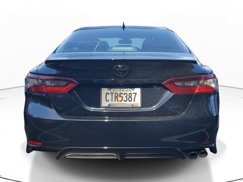 Used 2022 Toyota Camry SE FWD image 7