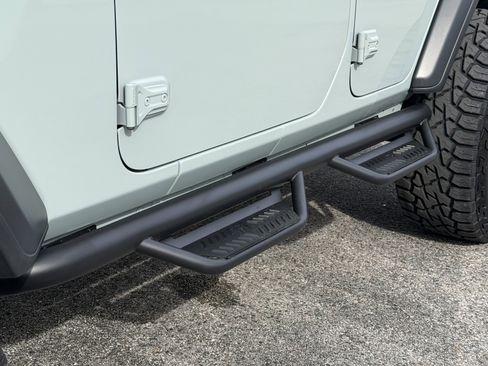 Used 2024 Jeep Wrangler Sport S image 17