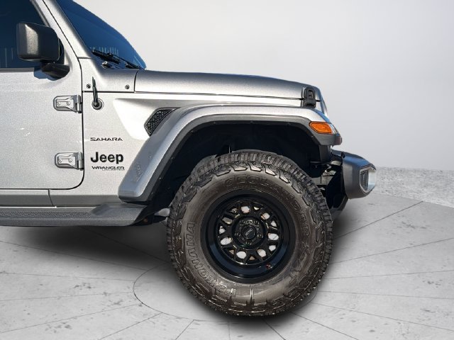 Used 2020 Jeep Wrangler Unlimited Sahara w/ Safety Group AWD/4WD image 34