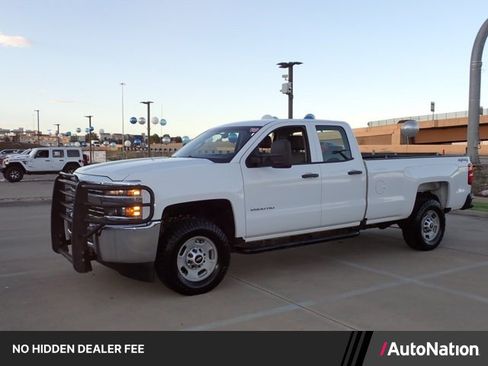 Used 2018 Chevrolet Silverado 2500 W/T AWD/4WD image 1