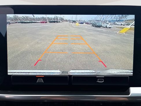 Used 2022 GMC Sierra 1500 Elevation w/ LPO, Elevation Black Package image 15