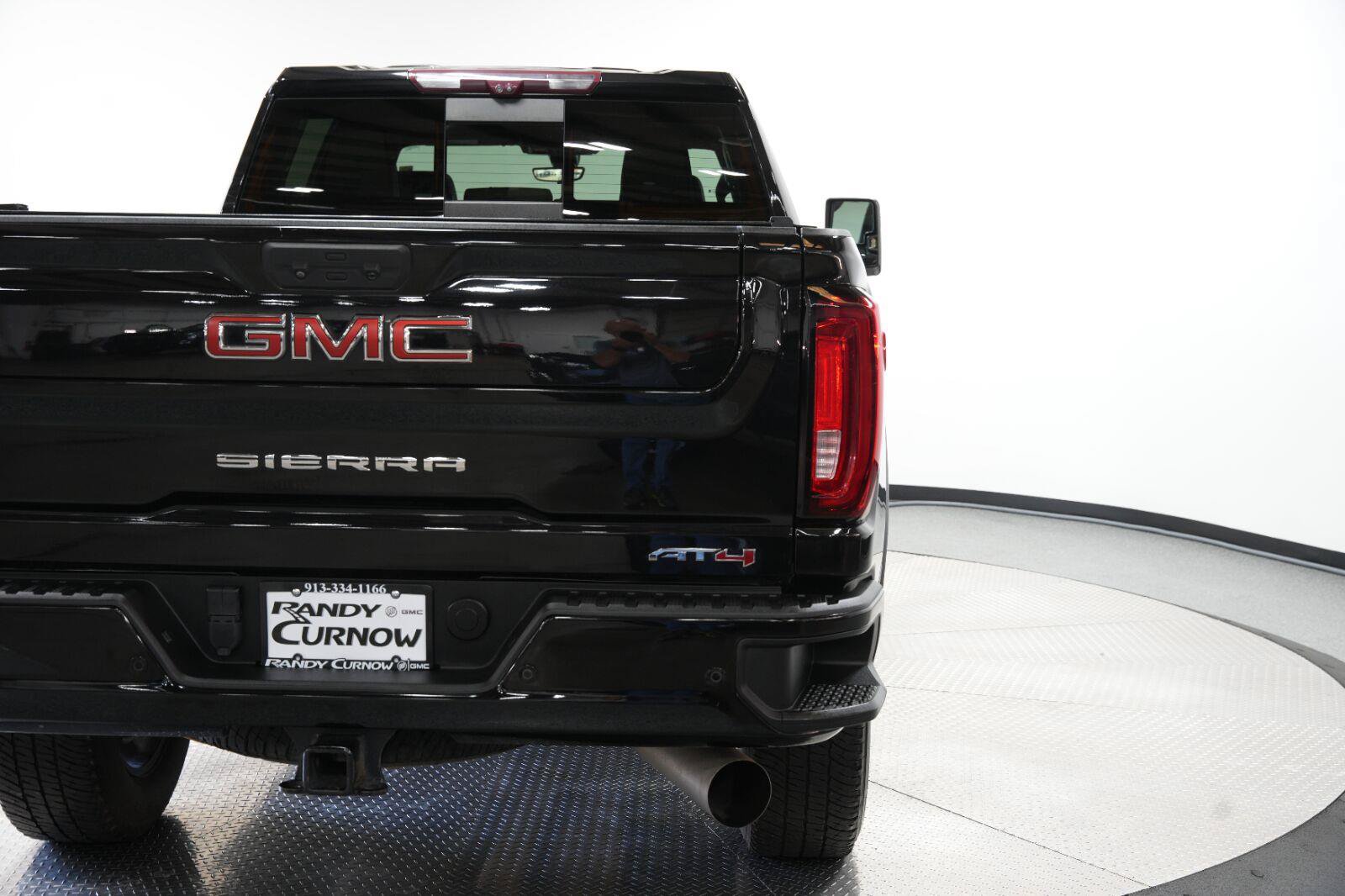 Used 2023 GMC Sierra 3500 AT4 w/ AT4 Premium Plus Package AWD/4WD image 33