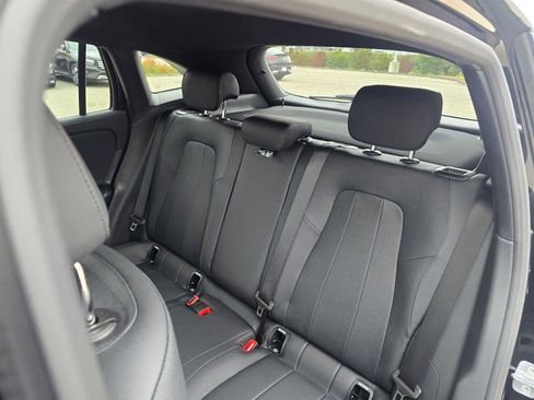 Used 2025 Mercedes-Benz GLA 250 image 19