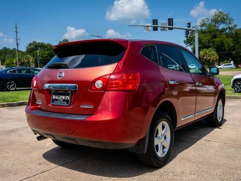 Used 2013 Nissan Rogue S w/ Special Edition Pkg FWD image 18