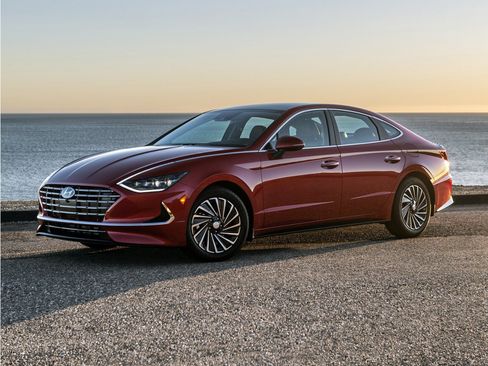 Used 2023 Hyundai Sonata Limited FWD image 1