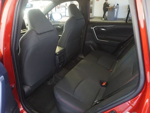 Used 2024 Toyota RAV4 SE w/ Weather & Moonroof Package AWD/4WD image 20