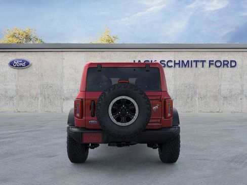 New 2025 Ford Bronco Badlands w/ Sasquatch Package image 5