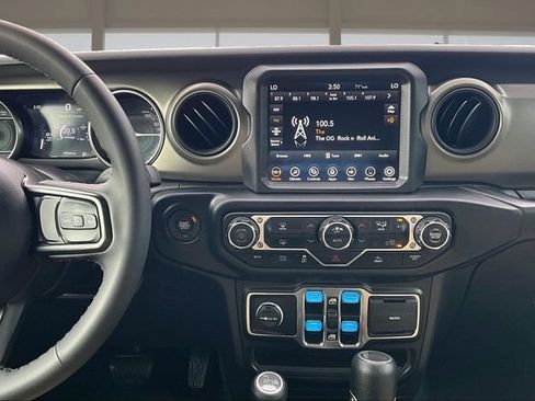Used 2023 Jeep Wrangler Unlimited w/ 8.4" Radio Group AWD/4WD image 6