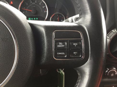 Used 2017 Jeep Wrangler Unlimited Sport AWD/4WD image 25