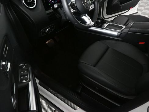 Certified 2026 Mercedes-Benz GLA 250 image 8