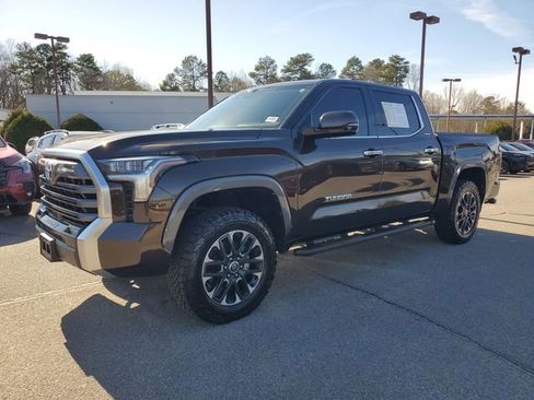 Used 2023 Toyota Tundra Limited image 3