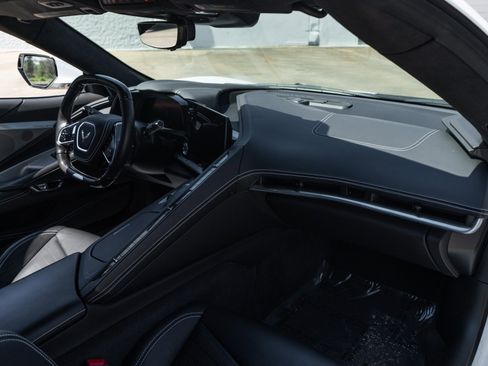 Used 2024 Chevrolet Corvette Z06 image 17