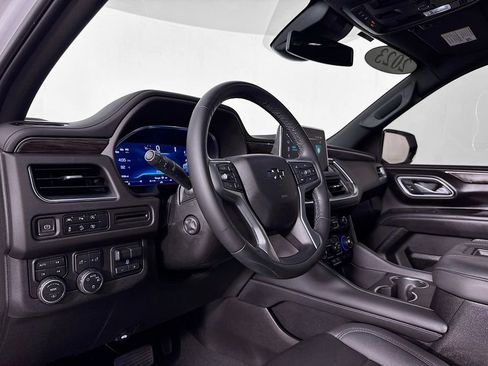 Used 2023 Chevrolet Tahoe Z71 w/ Off-Road Capability Package image 15