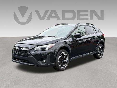 Used 2021 Subaru Crosstrek 2.5i Limited w/ Moonroof Package 1 AWD/4WD image 1