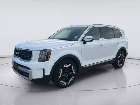 Used 2025 Kia Telluride S FWD image 1