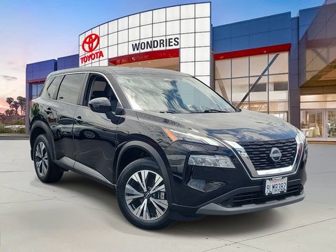 Used 2023 Nissan Rogue SV FWD image 1