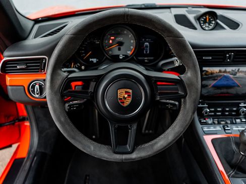 Used 2018 Porsche 911 GT3 image 28