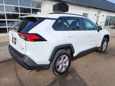 Used 2023 Toyota RAV4 XLE w/ XLE Grade Weather Package image 8