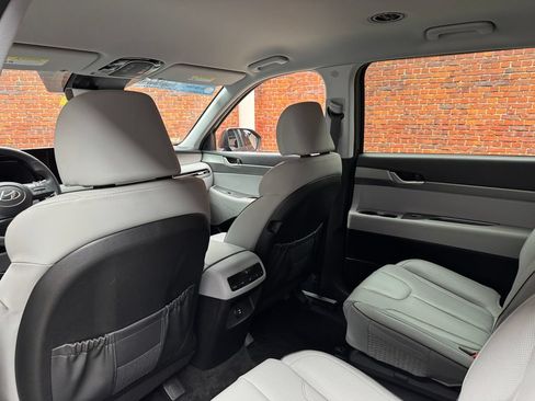 Used 2023 Hyundai Palisade SEL AWD/4WD image 25