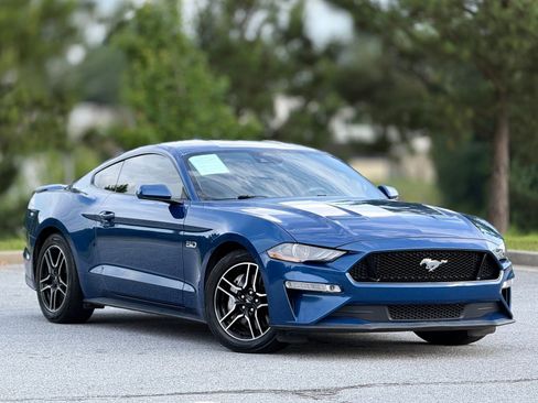 Used 2022 Ford Mustang GT RWD image 13