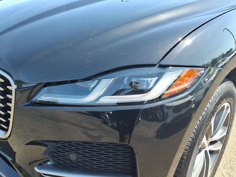 Used 2022 Jaguar F-PACE S AWD/4WD image 10