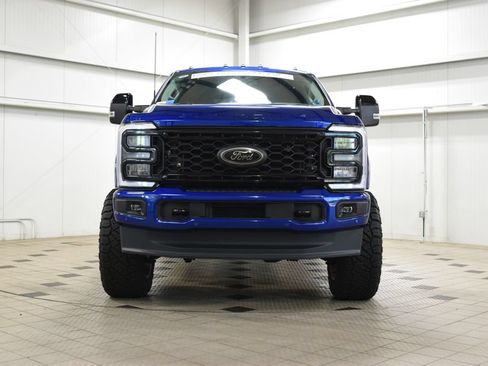Used 2026 Ford F250 Lariat w/ Black Appearance Package AWD/4WD image 2