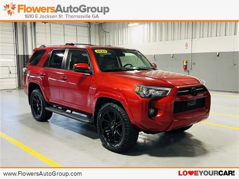 Used 2020 Toyota 4Runner SR5 image 1
