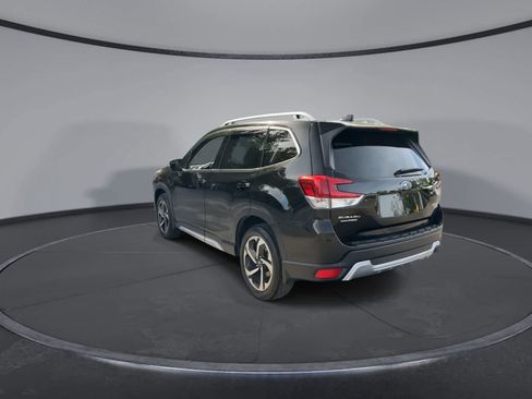 Certified 2023 Subaru Forester Touring AWD/4WD image 6