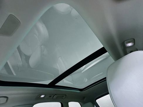 Used 2022 Volvo XC60 B5 Inscription w/ Advanced Package image 23