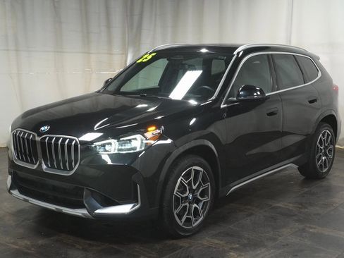 Used 2025 BMW X1 xDrive28i w/ Technology Package image 2