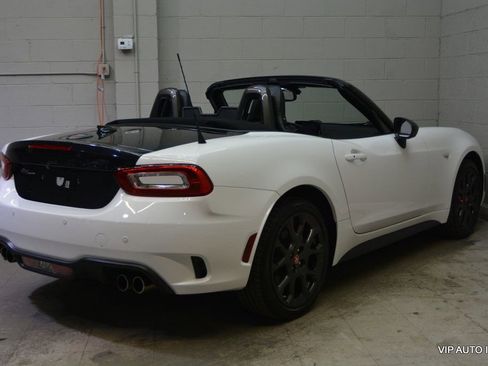 Used 2018 FIAT 124 Spider Abarth w/ Convenience Group image 6