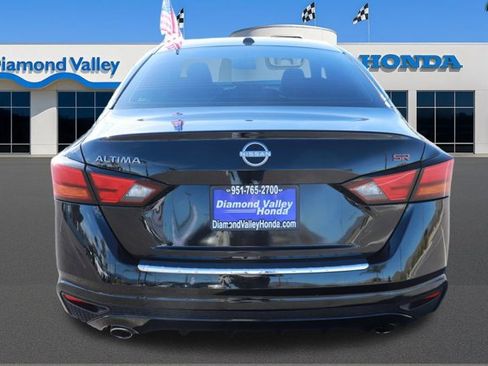 Used 2023 Nissan Altima 2.5 SR image 5