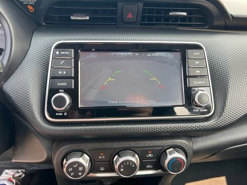 Used 2023 Nissan Kicks S FWD image 33