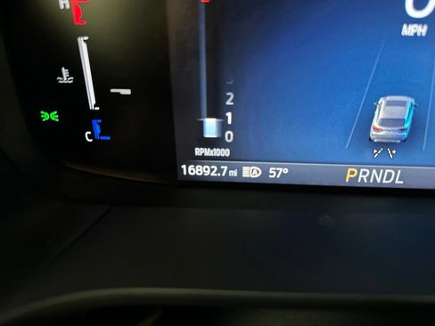 Used 2025 Ford Escape ST-Line Select AWD/4WD image 26