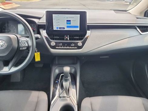 Certified 2025 Toyota Corolla LE FWD image 12