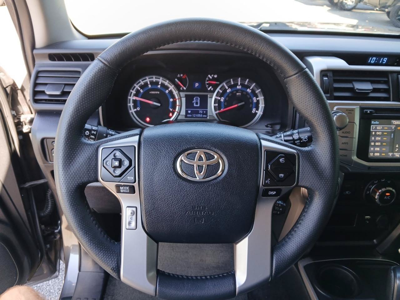 Used 2018 Toyota 4Runner SR5 RWD image 22