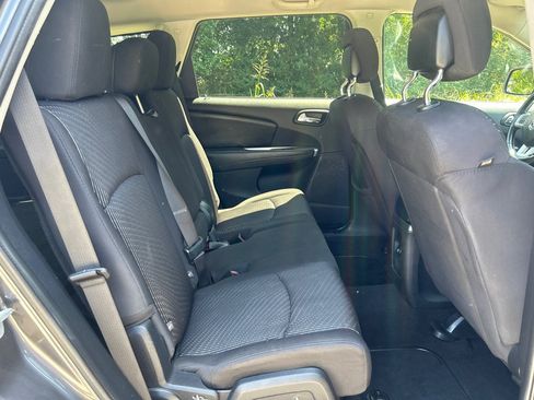 Used 2014 Dodge Journey SE w/ Quick Order Package 22F SE FWD image 17