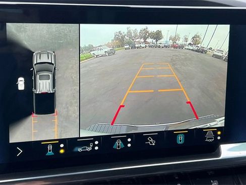 Used 2022 Chevrolet Silverado 1500 High Country w/ High Country Premium Package image 27