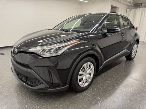 Certified 2021 Toyota C-HR LE FWD image 5