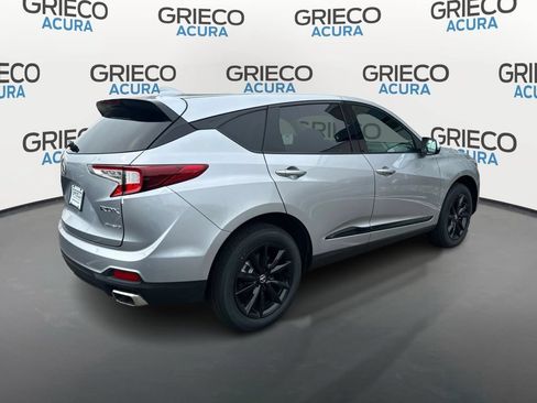 New 2026 Acura RDX SH-AWD image 2