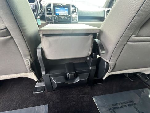 Used 2016 Ford F150 XLT w/ Equipment Group 302A Luxury AWD/4WD image 22