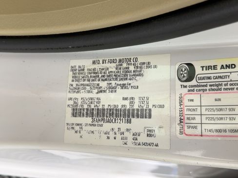 Used 2012 Ford Fusion SEL image 18