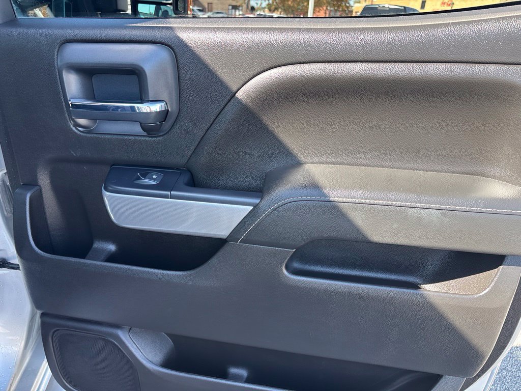 Used 2018 Chevrolet Silverado 2500 LTZ w/ Duramax Plus Package AWD/4WD image 41