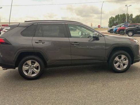 Used 2025 Toyota RAV4 XLE w/ Convenience Package AWD/4WD image 9