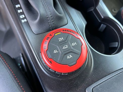 Used 2025 Ford Bronco Stroppe Edition image 29